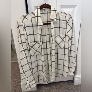 Women’s Express Black and White Checkered Portofino Blouse